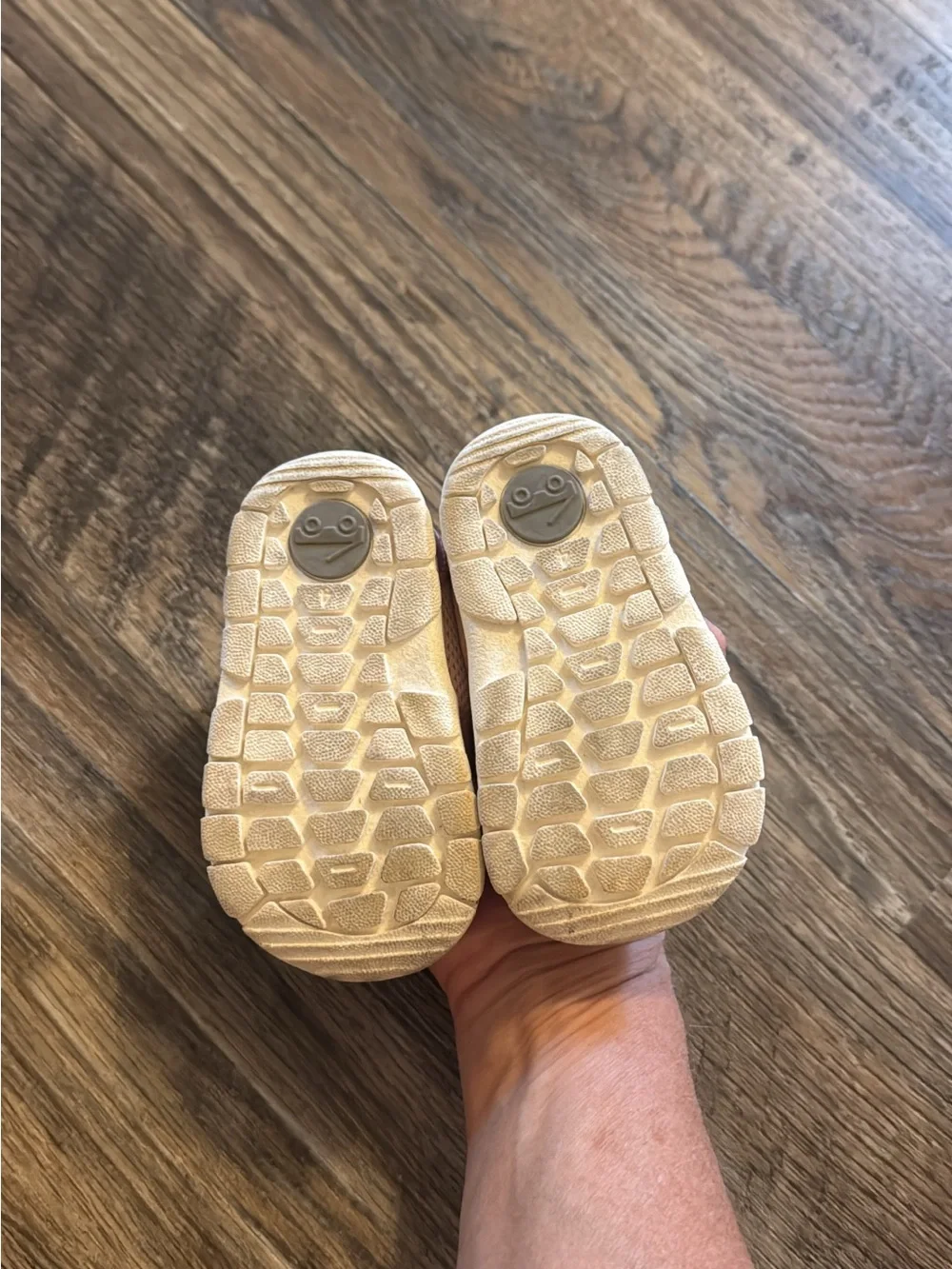 See Kai Run Pink and Mint Velcro Toddler Sneakers size 4